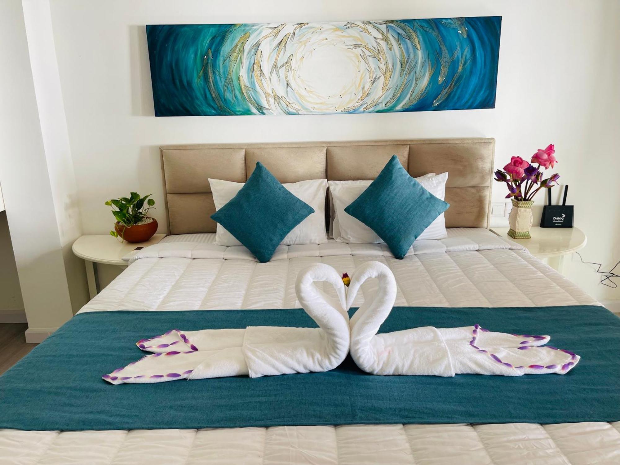 Blue Maalu Resort アンバランゴダ エクステリア 写真