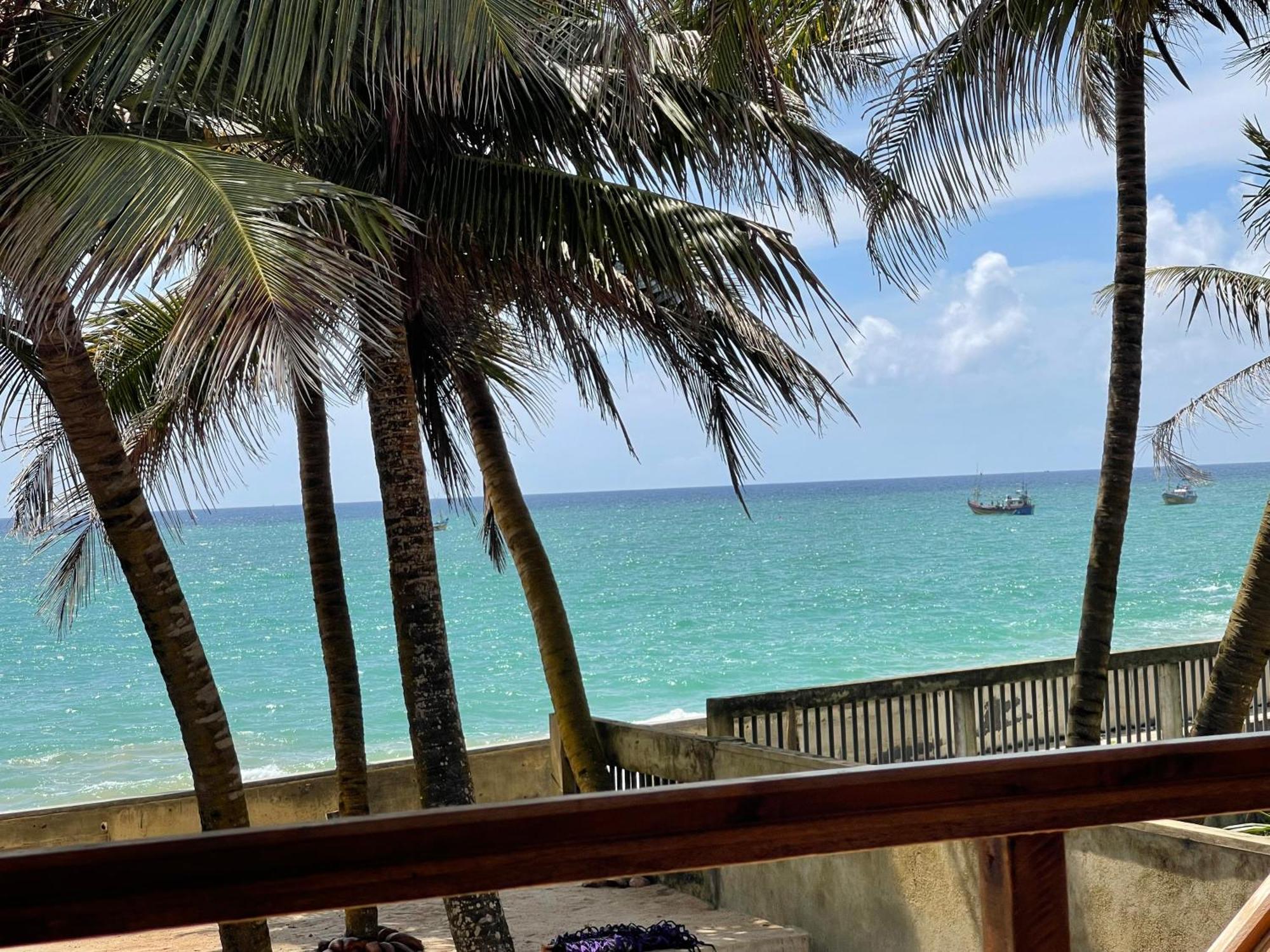 Blue Maalu Resort アンバランゴダ エクステリア 写真