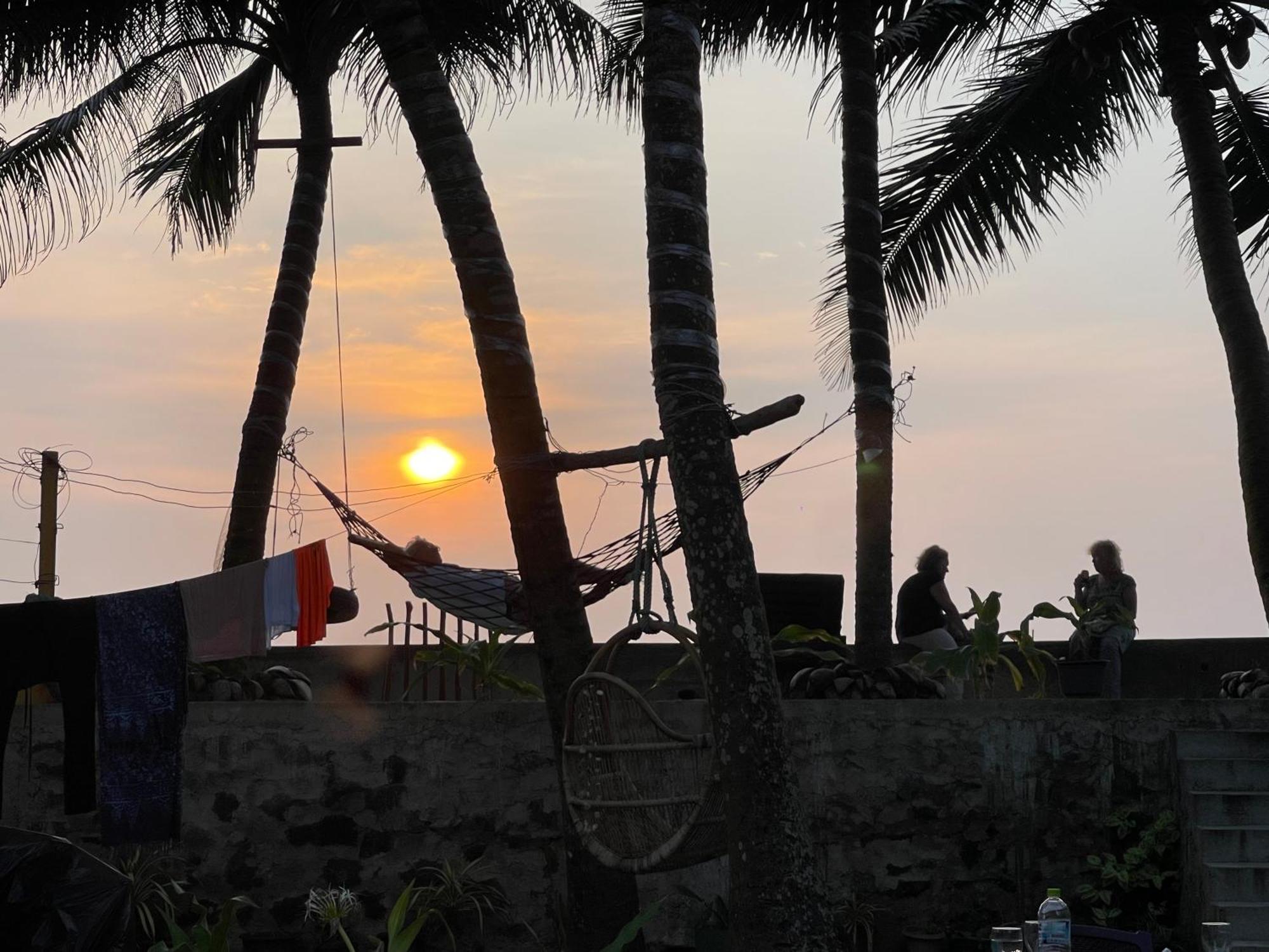 Blue Maalu Resort アンバランゴダ エクステリア 写真